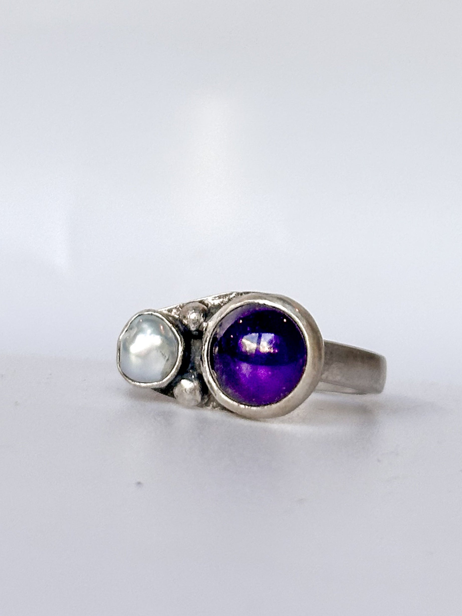 Amethyst & Pearl bubble Ring | size 8.5