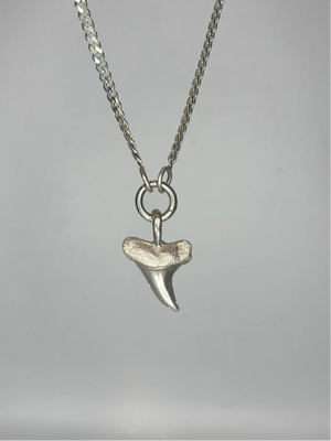 little circle charm holder - Jane Sydney Studio