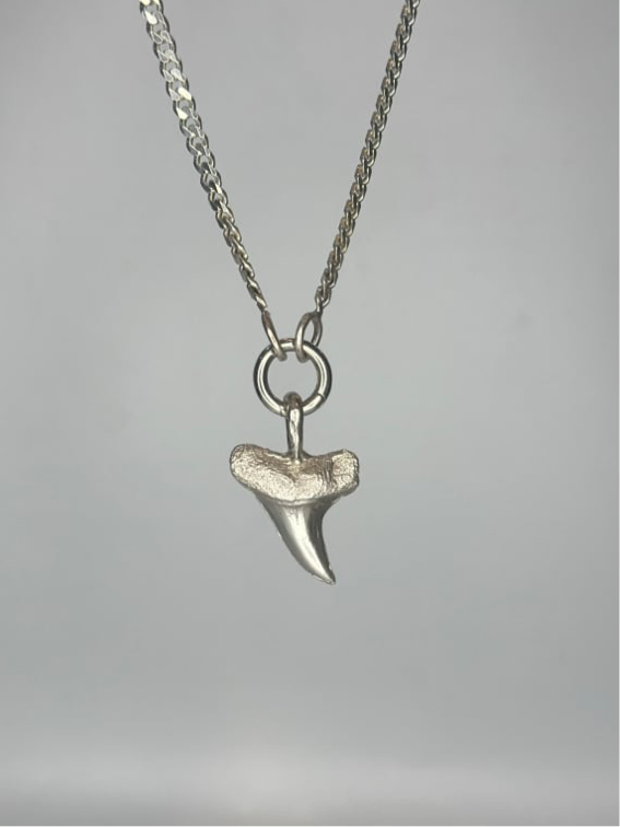 little circle charm holder - Jane Sydney Studio