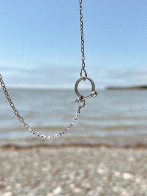 Bow shackle - Jane Sydney Studio