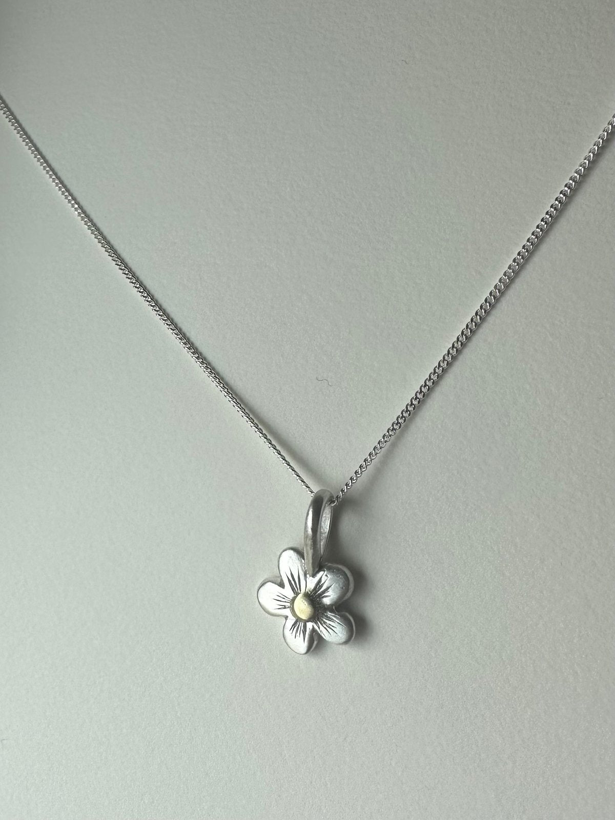 Darling Daisy Necklace | 14k gold, Sterling Silver