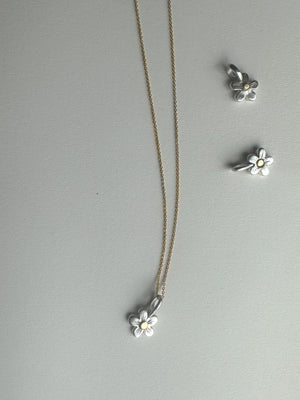 Darling Daisy Necklace | 14k gold, Sterling Silver