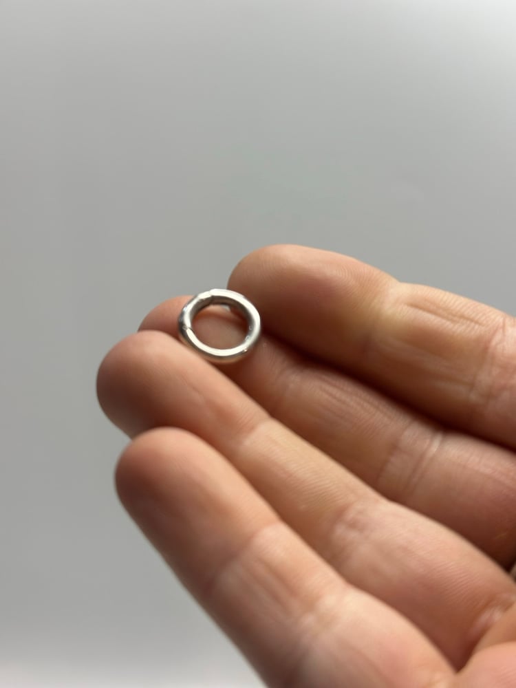 little circle charm holder