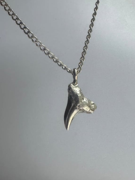 Side mount Mako charm/ necklace