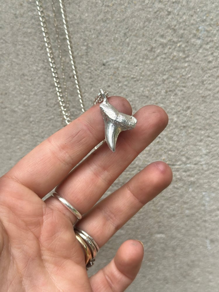 Side mount Mako charm/ necklace