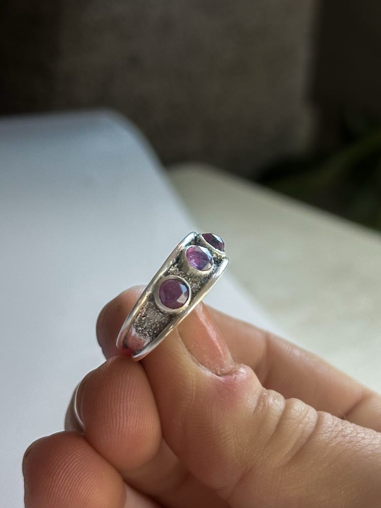 Winza Sapphire & Star Dust Halo Ring | Made to Size