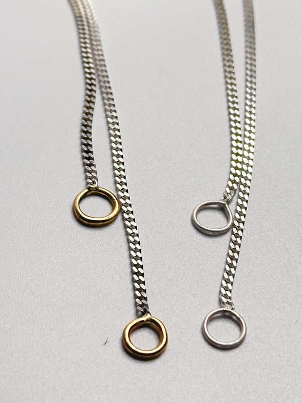 Classic mid curb chain | charm ends