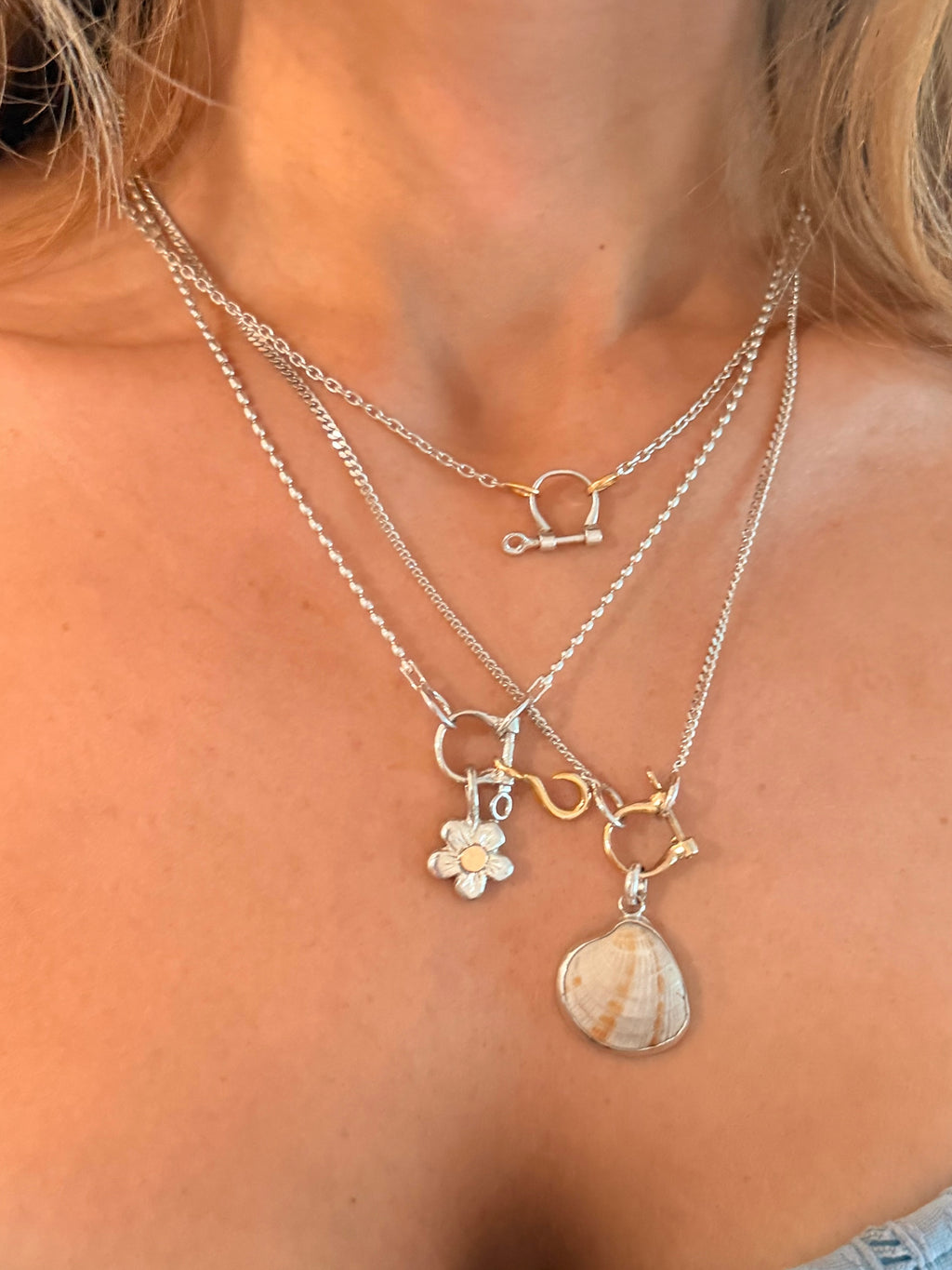 Bezeled Sea shell