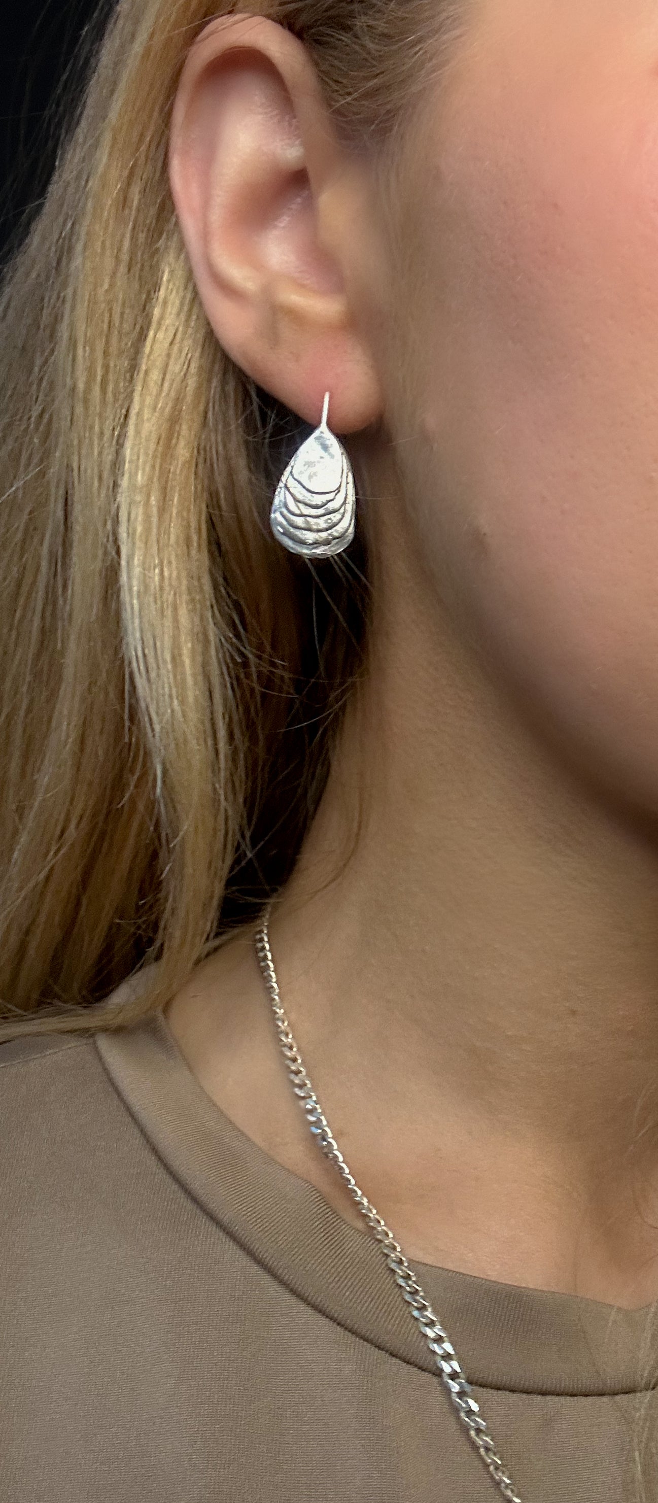 Oyster Earrings | silver drop - Jane Sydney Studio