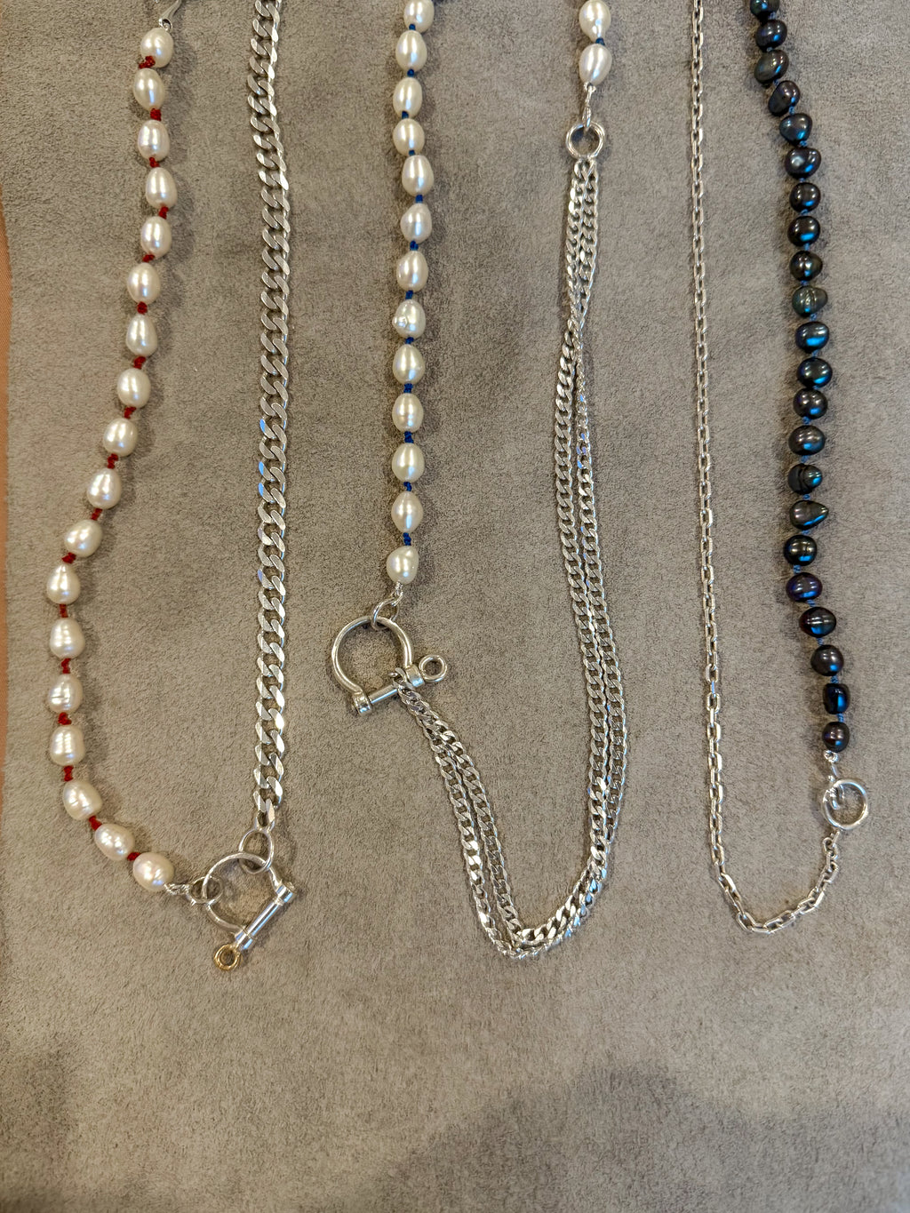 Not your Mommas Gleaming Pearl 8" Strand | Blue knots