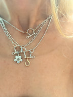 Hook charm 14k