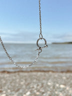 Bow shackle - Jane Sydney Studio