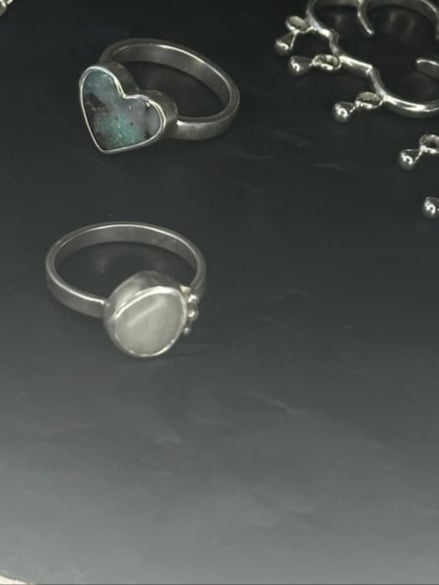 Cloud Pebble Ring | size 7