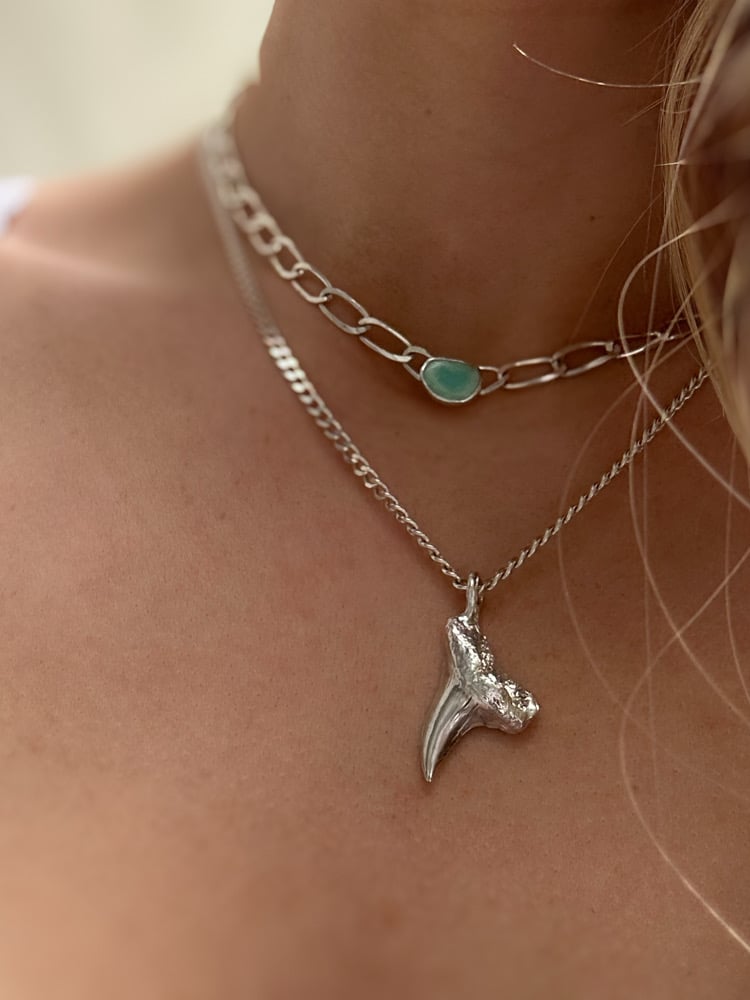 Turquoise Elongated Curb Chain Linked 
